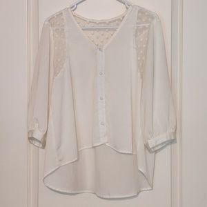 Flowy White Gianni Bini Top